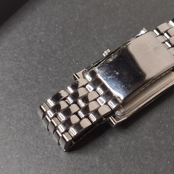 7.5 Inch US Polo Assn Watch - Picture 9 of 15